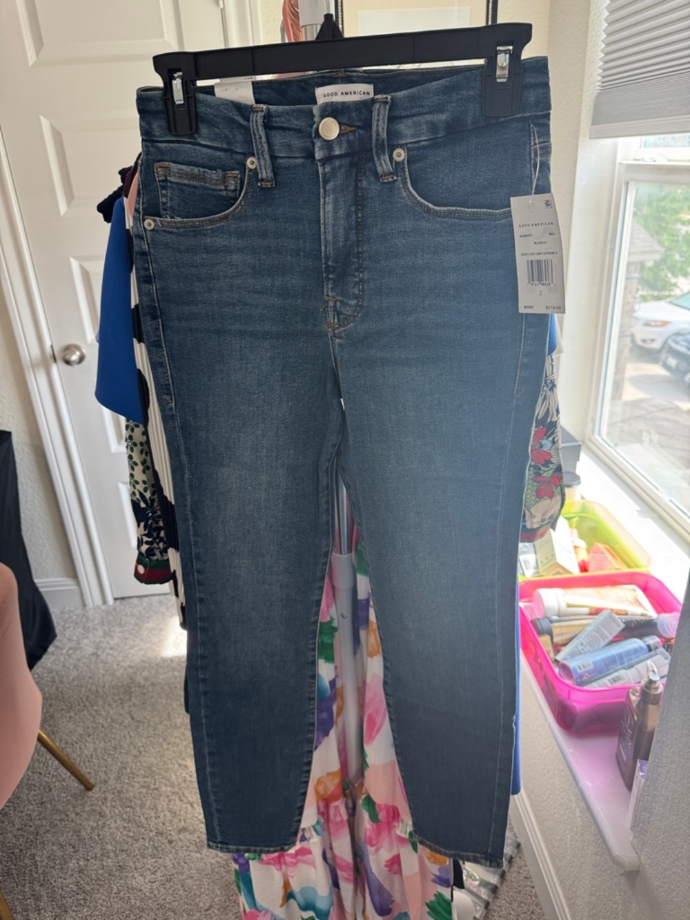 NWT Good American Good Legs Crop Sz 2/26